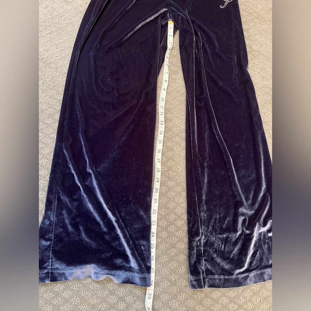 ❤️‍🔥❤️‍🔥SALE!! “PINK” velour lounging pants in purple, size Small - Picture 5 of 5
